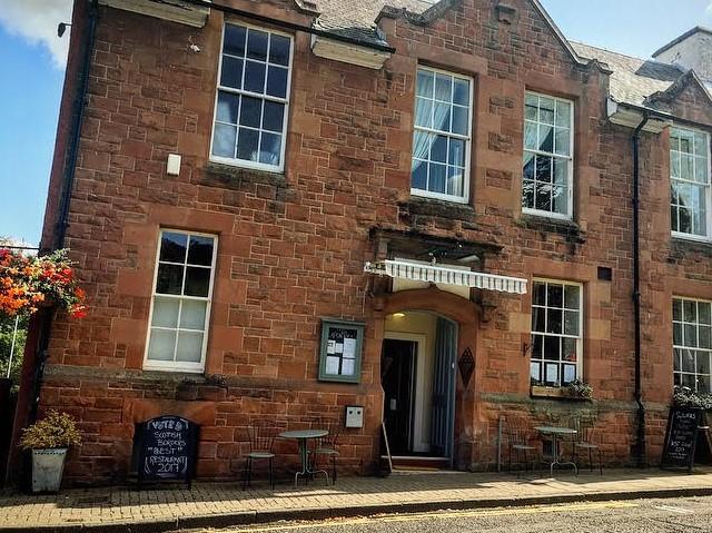 The Capon Tree Town House Hotel Jedburgh Exterior photo